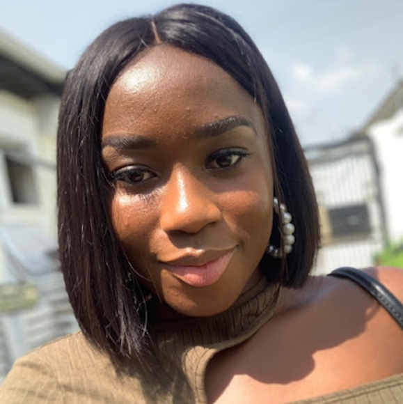 Meet your Posher, Wura - Picture 1 of 1